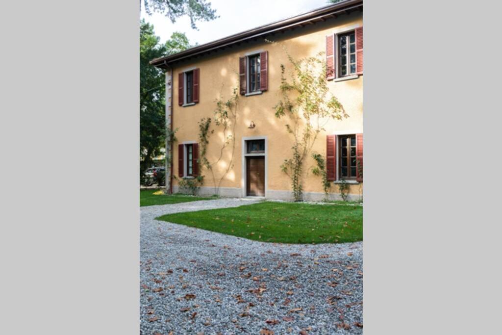 Bilocale Nel Parco Di Villa Erba Cernobbio Extérieur photo