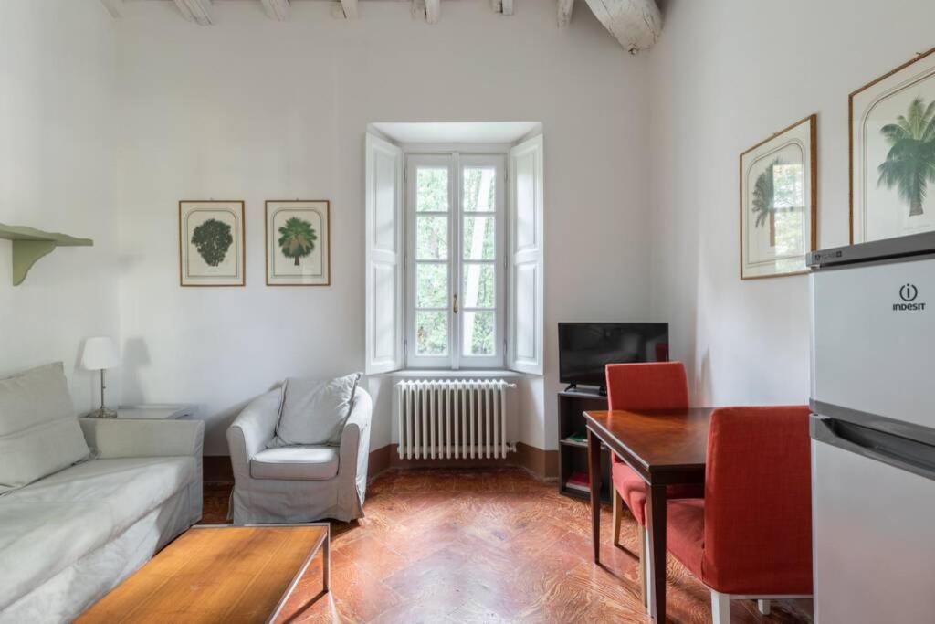 Bilocale Nel Parco Di Villa Erba Cernobbio Extérieur photo